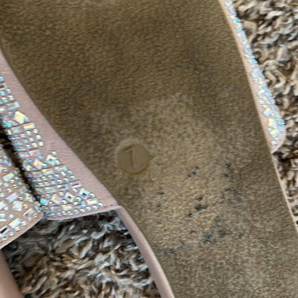 Candies bedazzled sandals - Picture 5 of 8